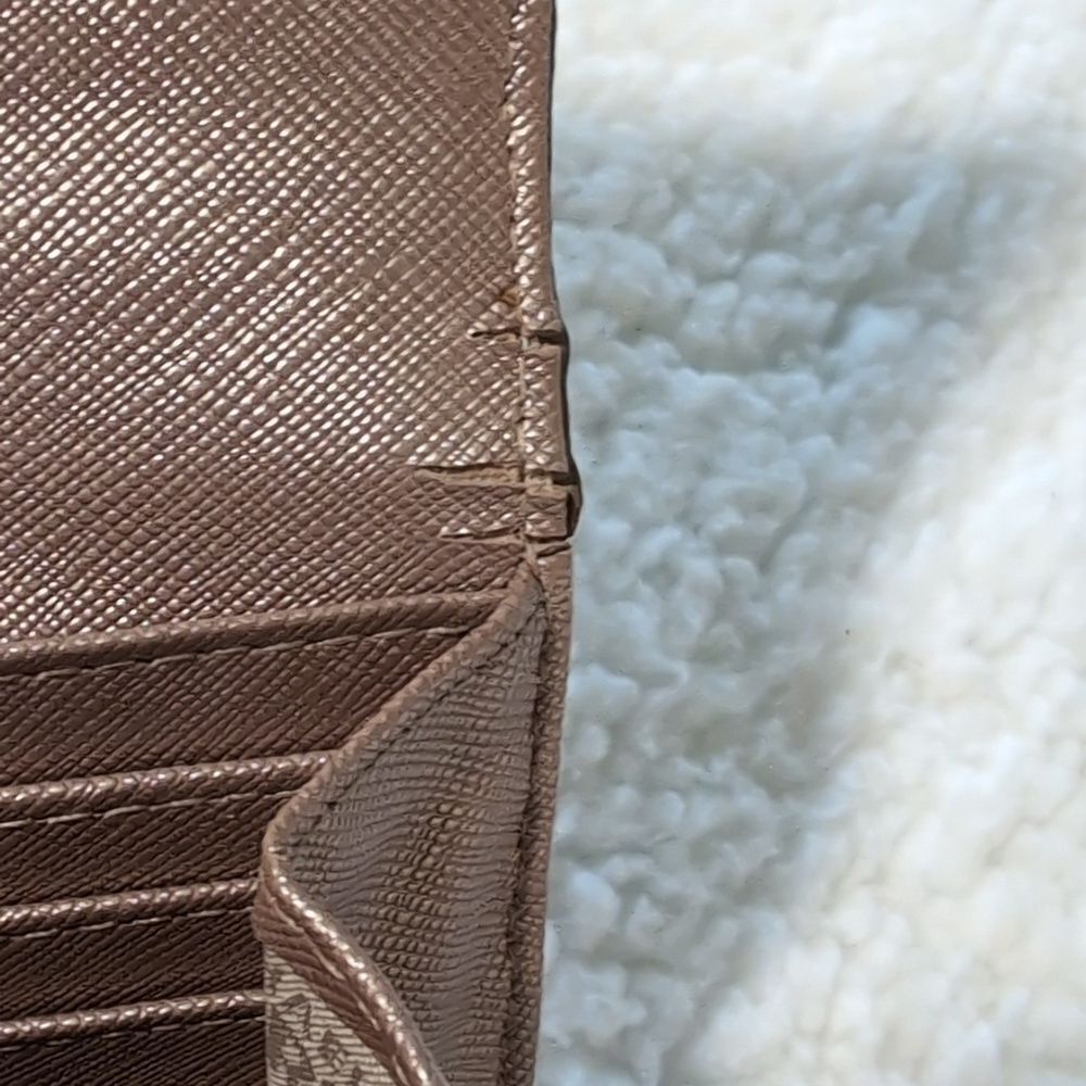 Michael Kors Rose Gold Wallet - Picture 6 of 8